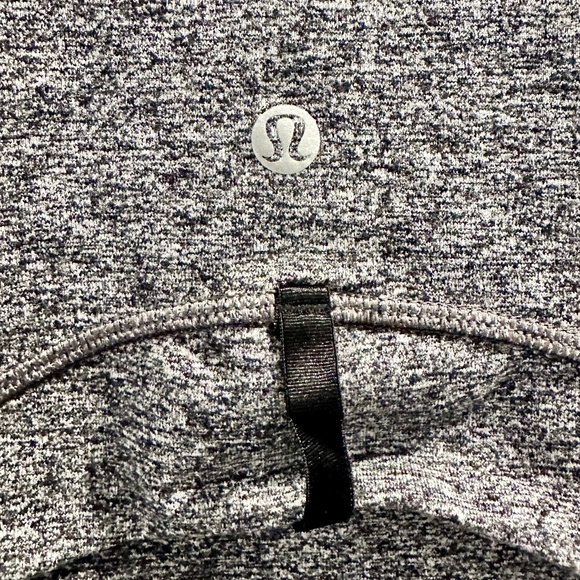 Lululemon Define Jacket SZ 6 - Picture 4 of 8